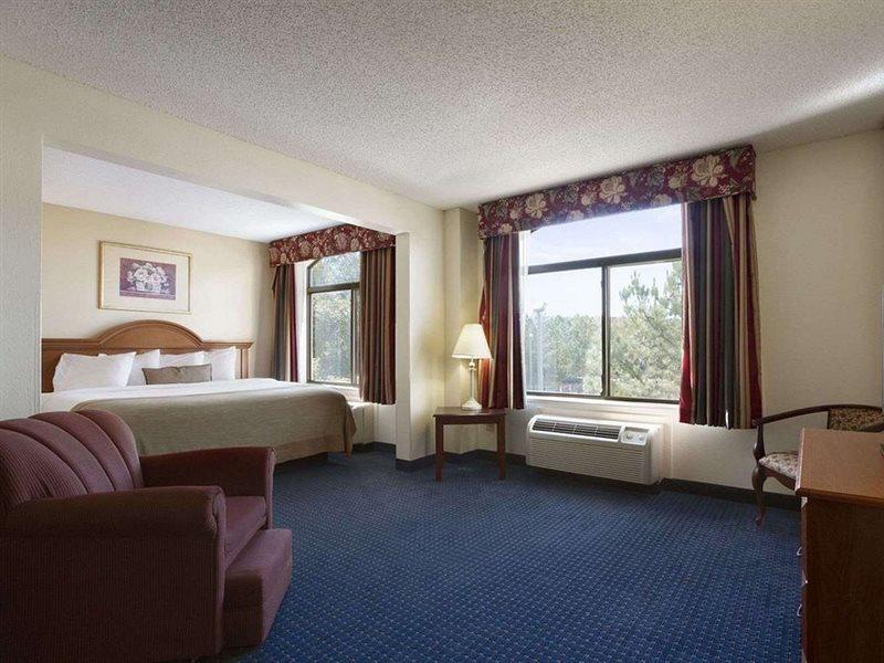 Wingate By Wyndham Augusta Fort Eisenhower Buitenkant foto