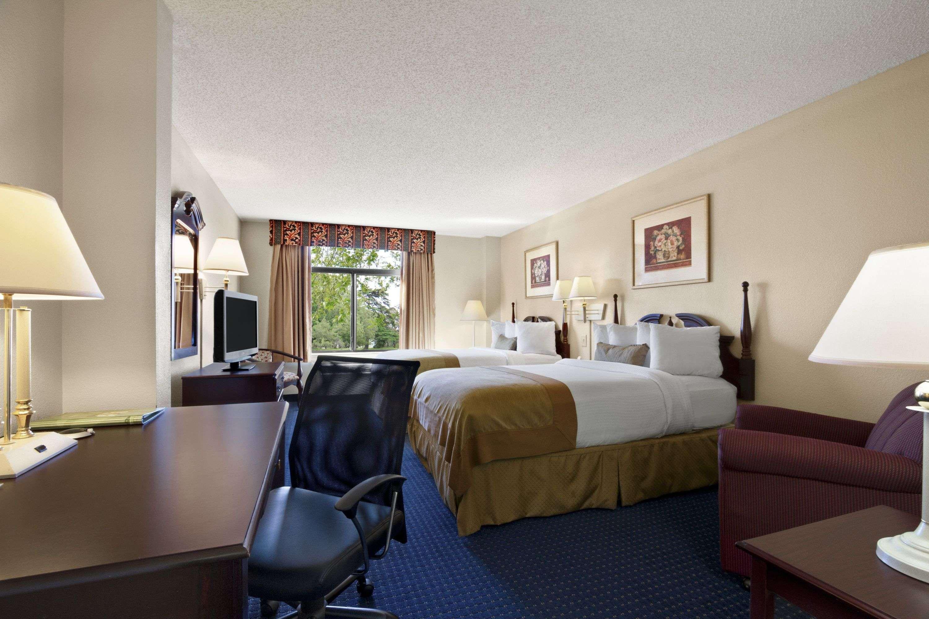 Wingate By Wyndham Augusta Fort Eisenhower Buitenkant foto